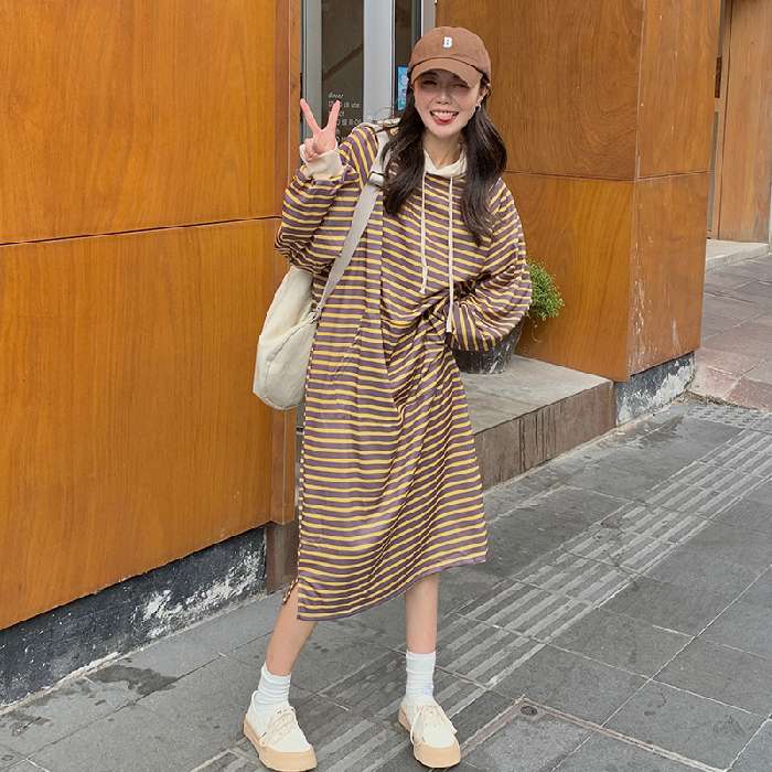 ロングワンピース ゆったりボーダーフードワンピース