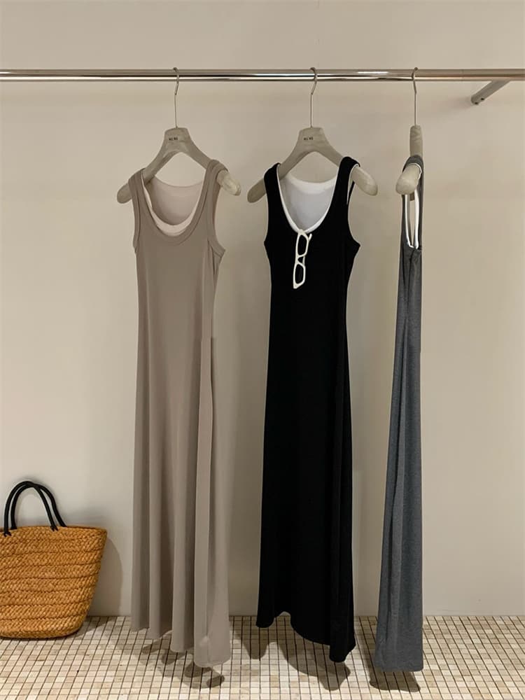 ロングワンピース ノースリーブニット袖なしワンピース 体型カバーロング丈大人カジュアル