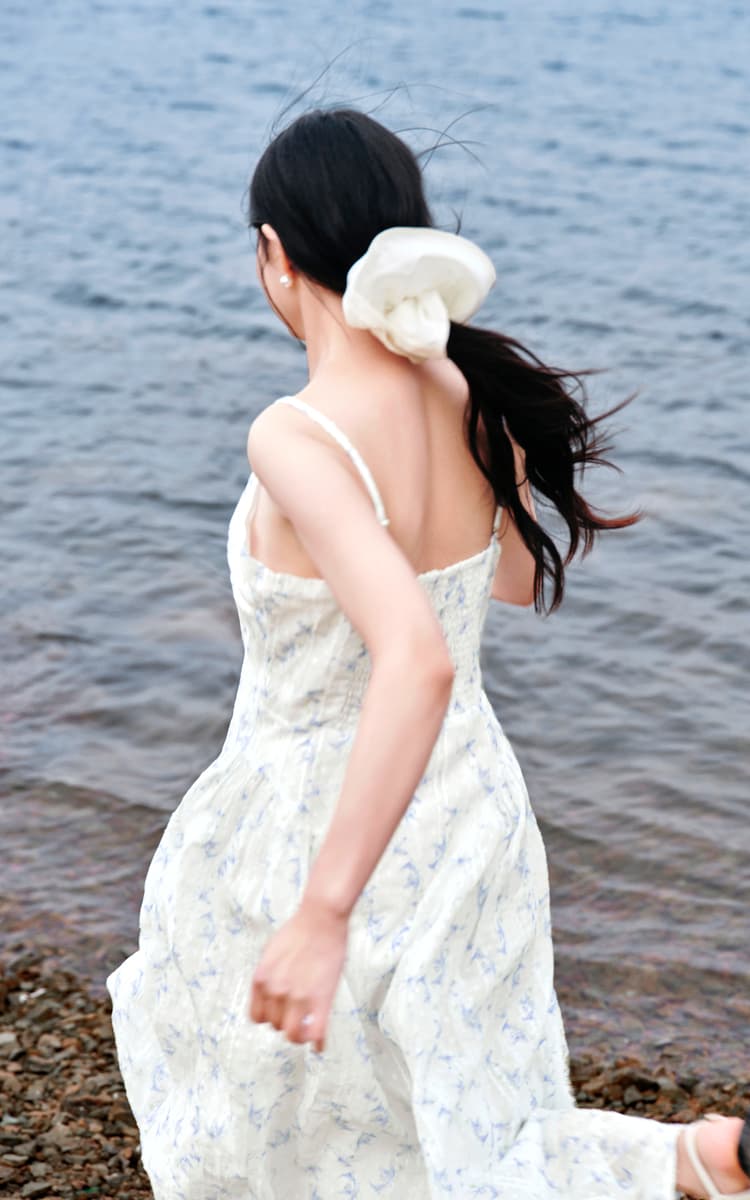 ロングワンピース レース 優美な花模様レースキャミワンピース