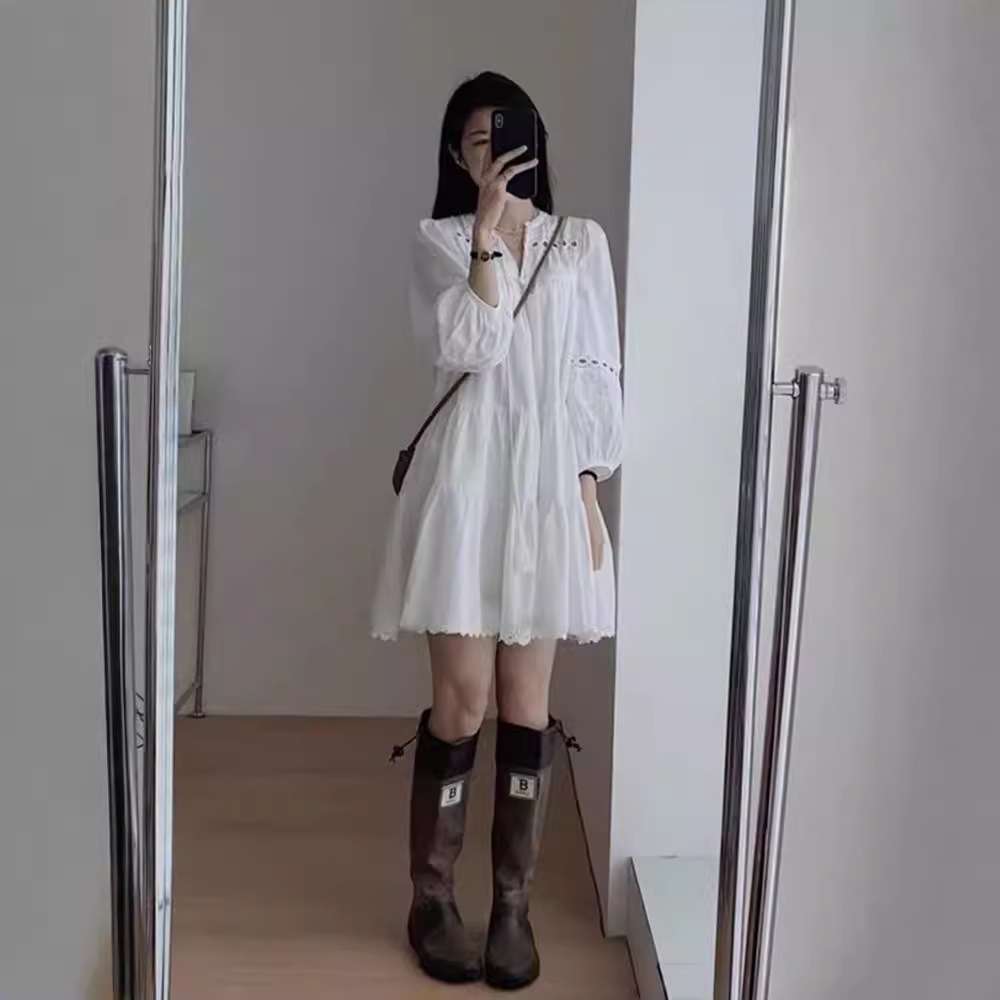 ロングワンピース ふんわり袖のティアードレース ワンピース