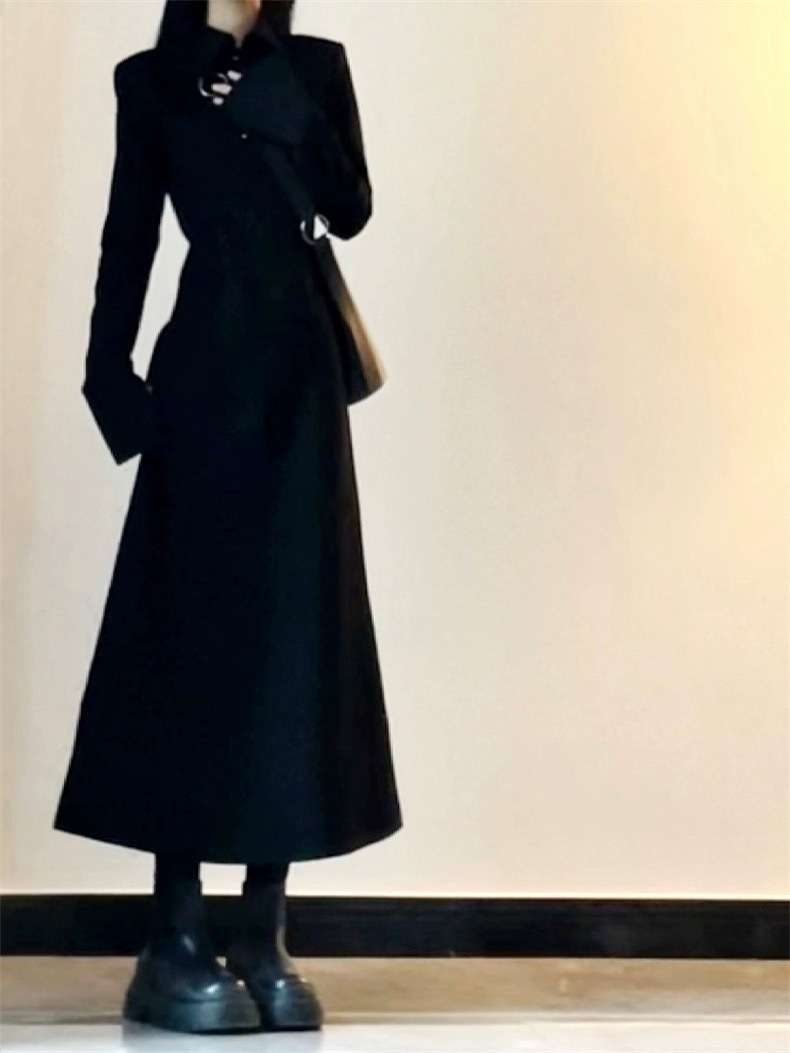 ロングワンピース 姿勢矯正シルエットニットワンピース