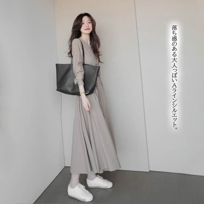 ロングワンピース きれいめマキシ丈ワンピース長袖ブイネック羽織りベージュ