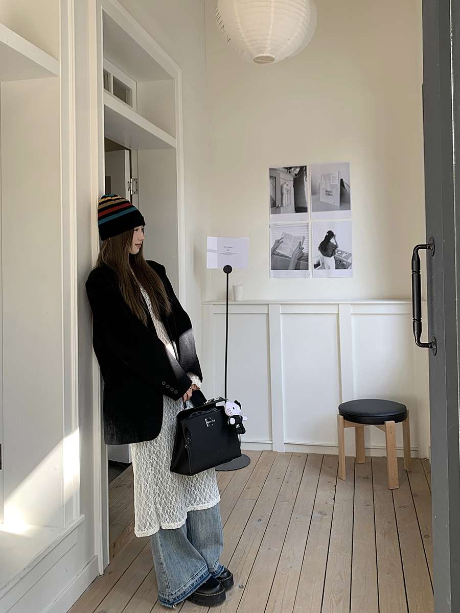 ロングワンピース 透かし模様のレイヤードワンピース