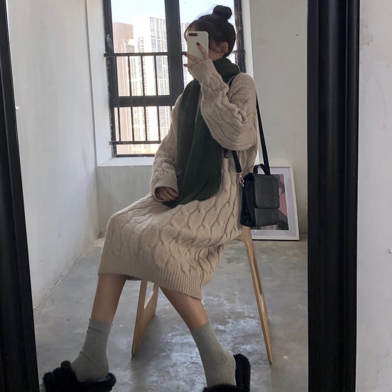 ロングワンピース ニット ケーブル編み長袖ニットロングワンピース