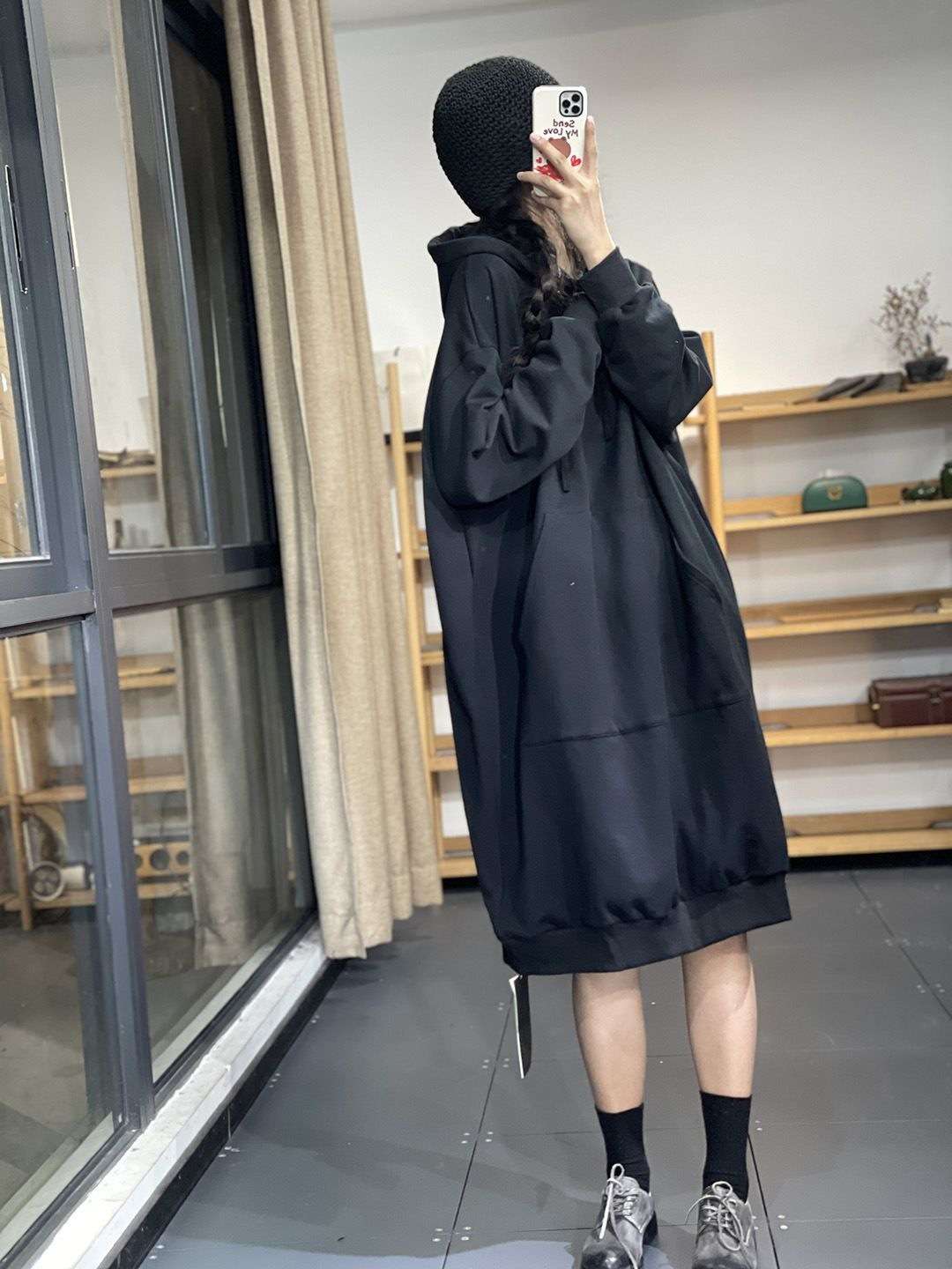 ロングワンピース ゆったりフードロングワンピース