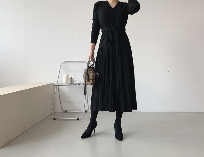 上質ニット プリーツスカート ベルト付きロングワンピース