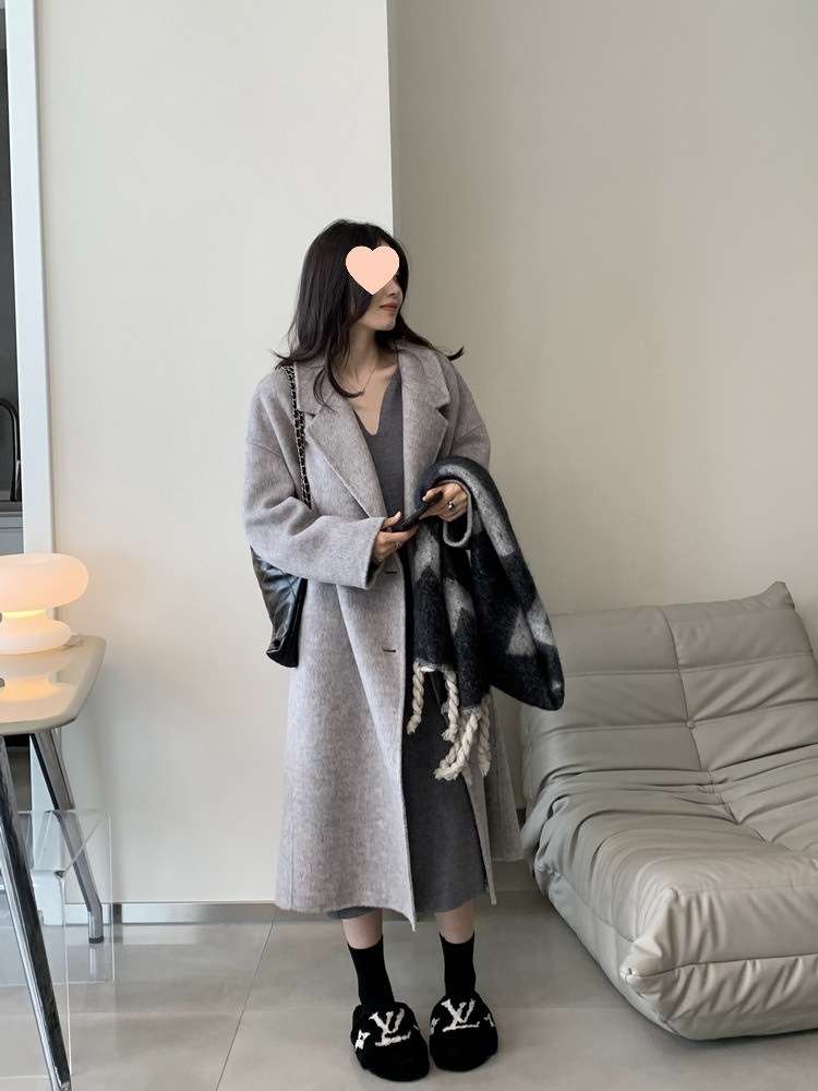 ロングワンピース ゆったりリラックス長袖ニット素材ワンピース