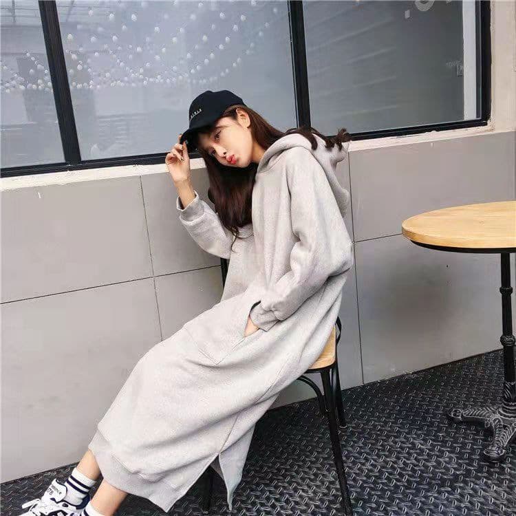 ロングワンピース ゆったりフーディーマキシ丈ワンピース