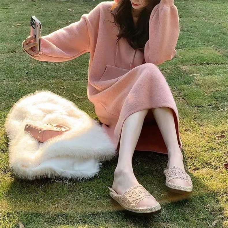 ロングワンピース ゆったりフード付きスウェットロングワンピース