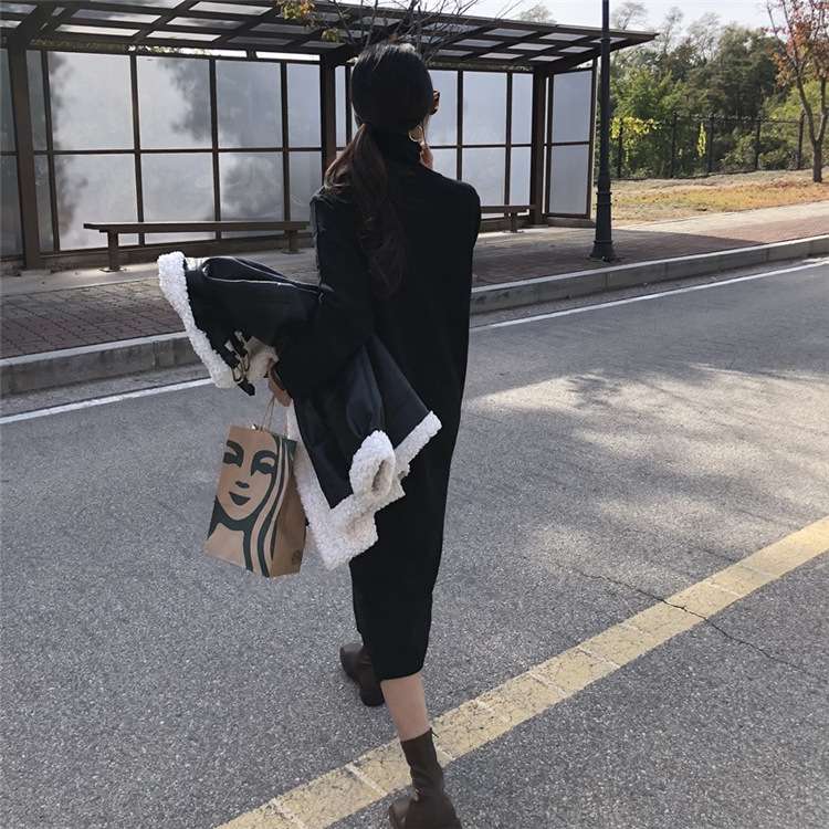 ロングワンピース タートルネックリラックスワンピース