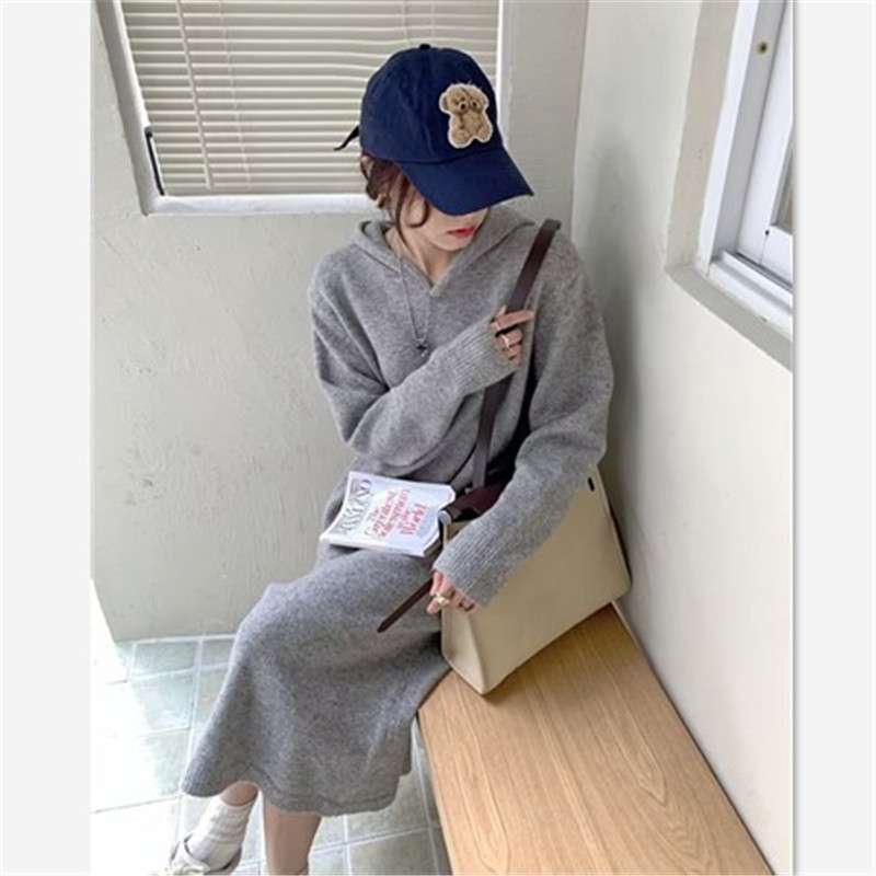 ロングワンピース カシミヤ混 リラックスフードワンピース