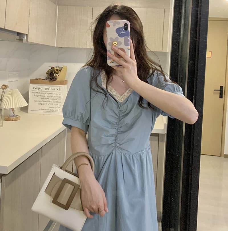 ロングワンピース シャツ レース襟付きパフスリーブシャーリングロングワンピース