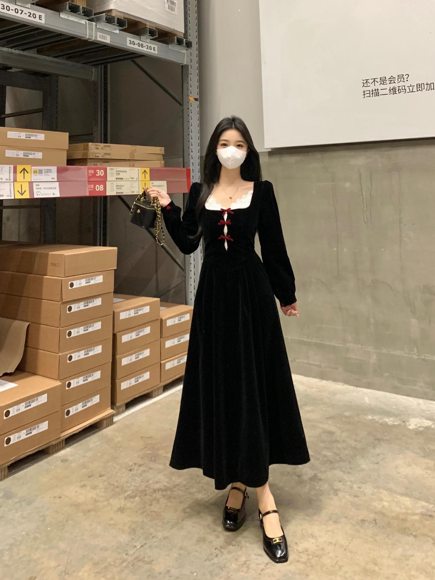 ロングワンピース 優美な姫袖ベロアレースワンピース