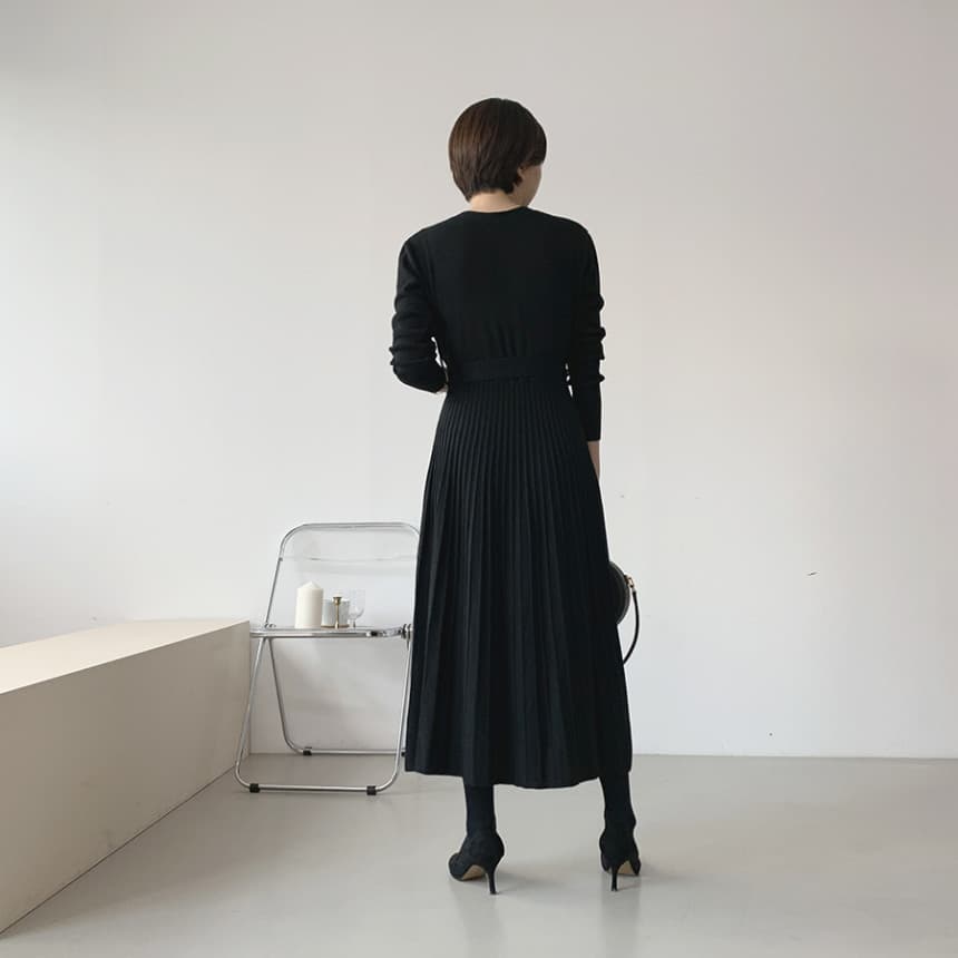 上質ニット プリーツスカート ベルト付きロングワンピース