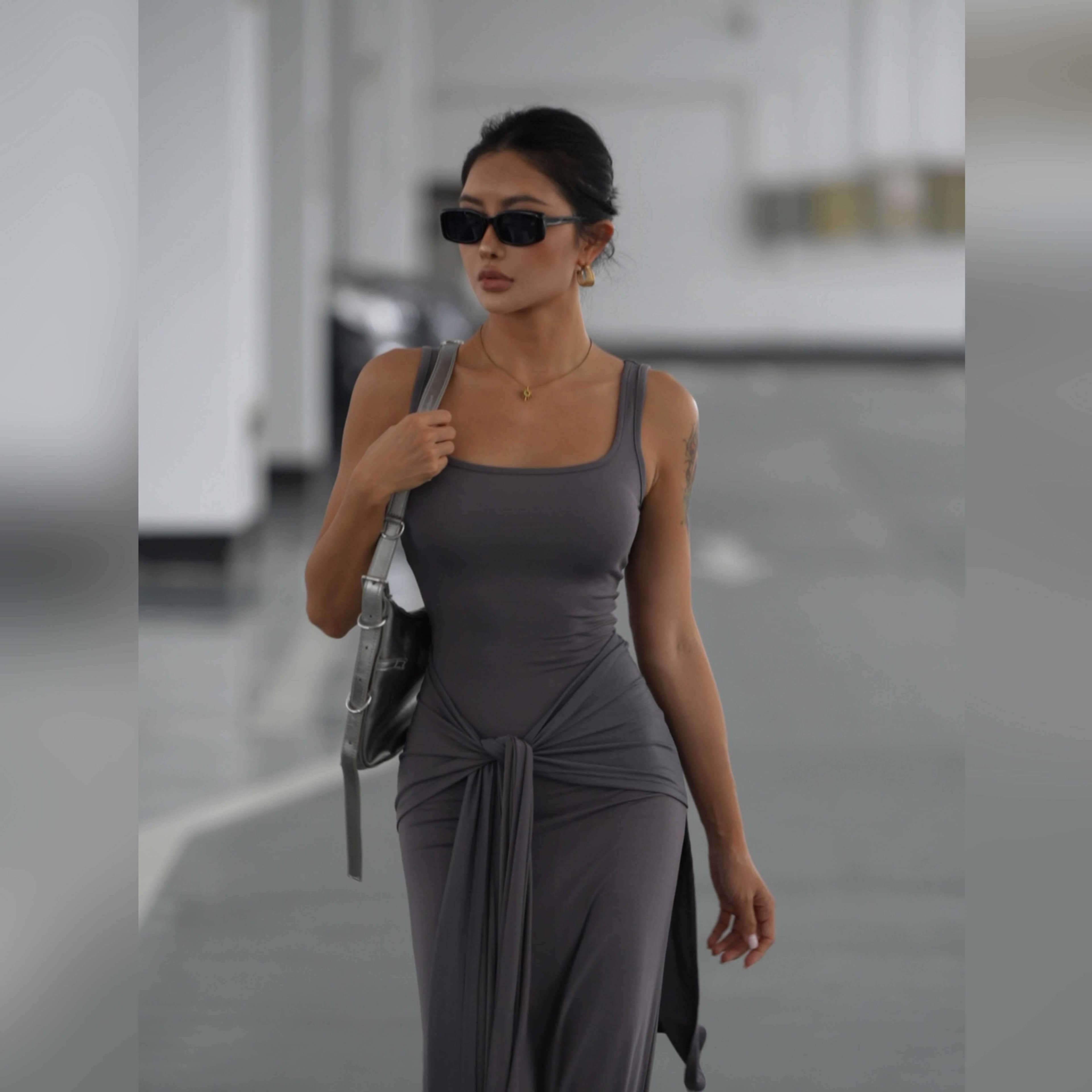 ロングワンピース シンプルドレープマキシワンピース