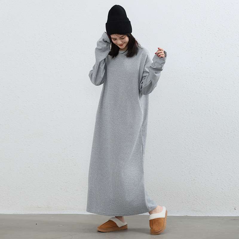 ロングワンピース ゆったり着られる癒しのニットワンピース