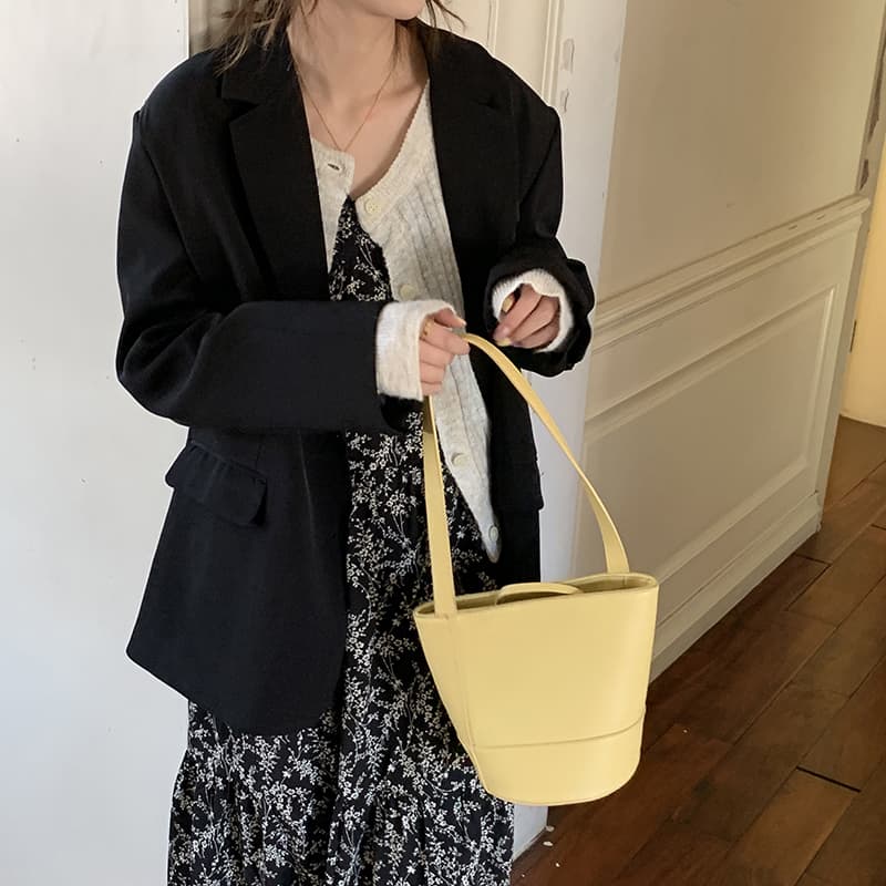 ロングワンピース レース 花模様レース細ストラップ ゆったりワンピース