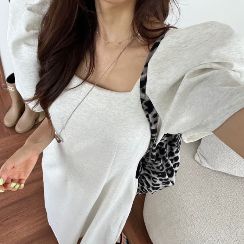 ロングワンピース 今季必須アイテム パフスリーブ マキシ丈 韓国風ワンピース