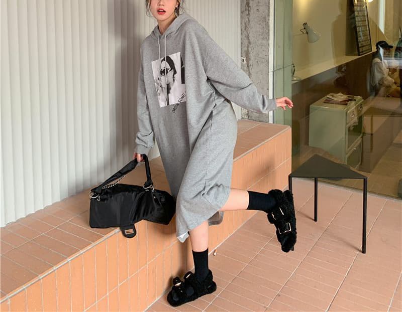 ロングワンピース フード付き切替ゆるふわワンピース