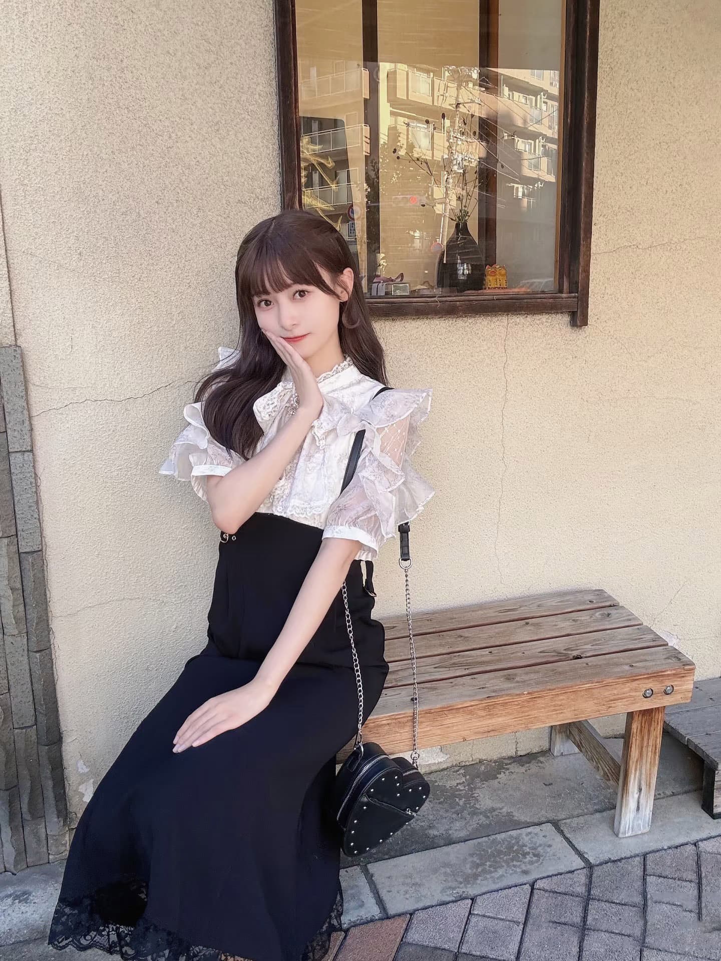 ロングワンピース ふんわり袖レースリボンワンピース