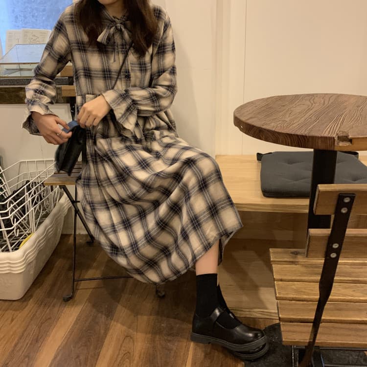 ロングワンピース 蝶結び付きチェック柄シャツワンピース レトロ風
