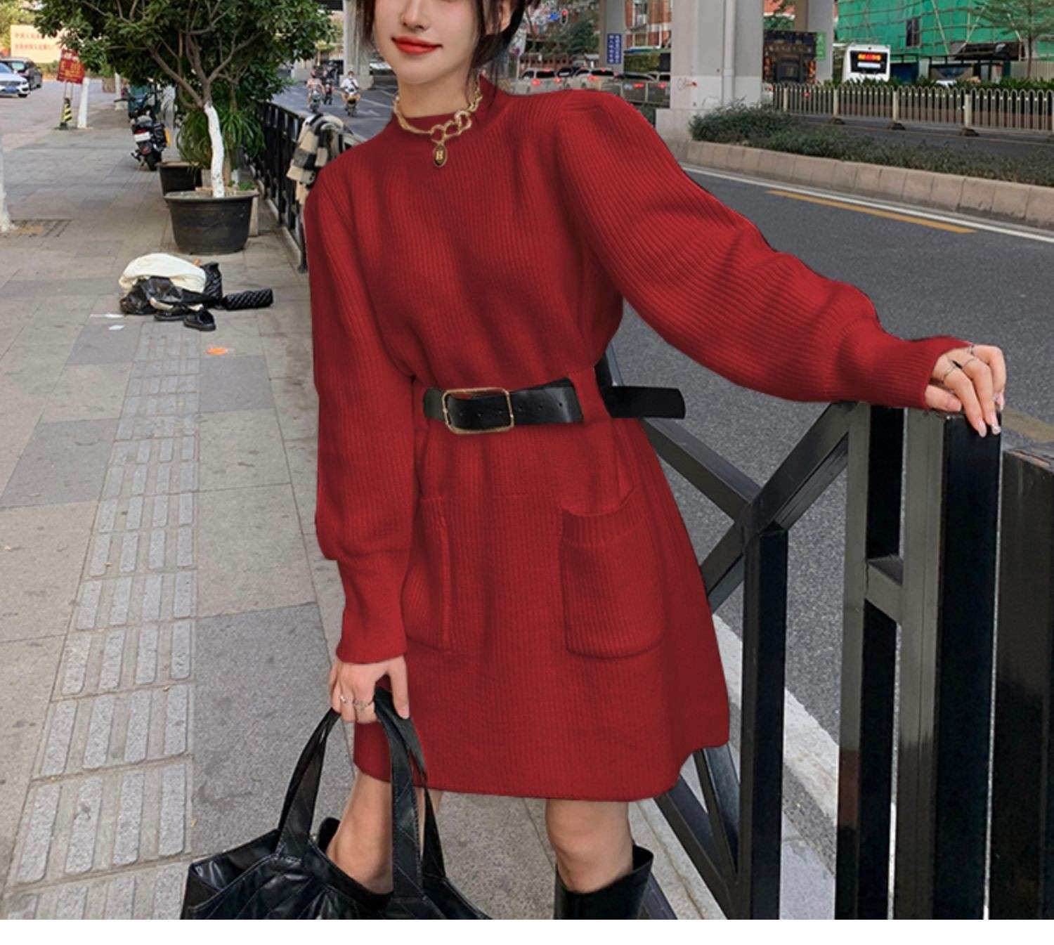 ロングワンピース ふんわり袖のベルト付きニットワンピース