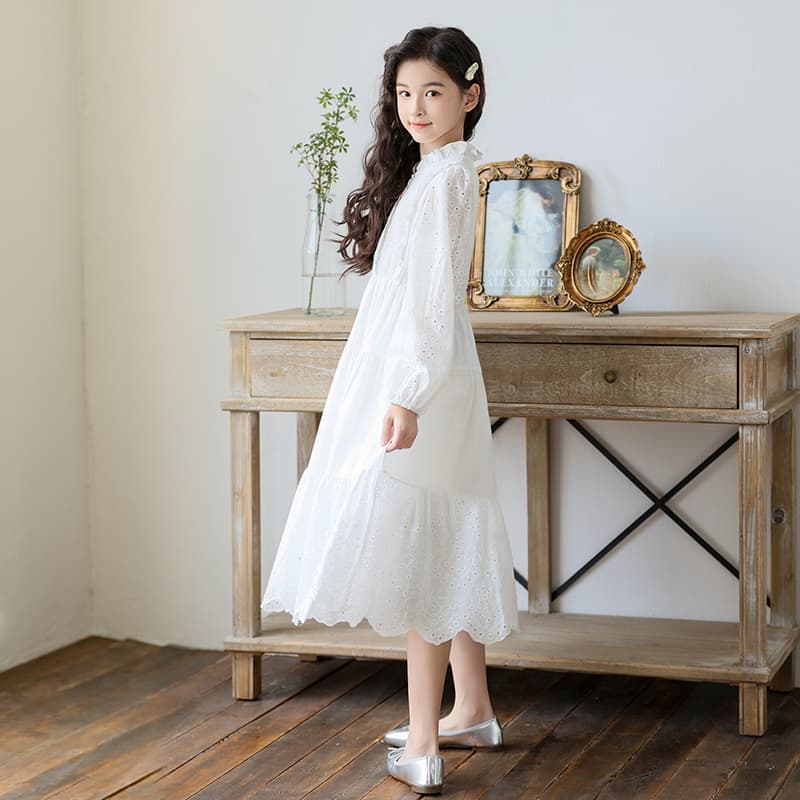 ロングワンピース ふんわり姫袖レース切替ティアードワンピース