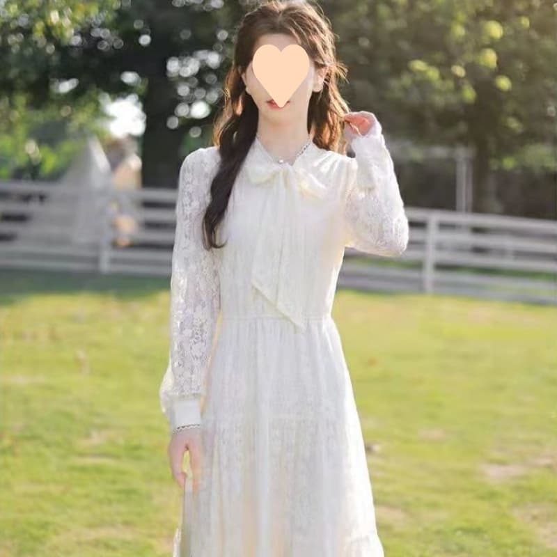 ロングワンピース 心落ち着く優美なリボンレースワンピース