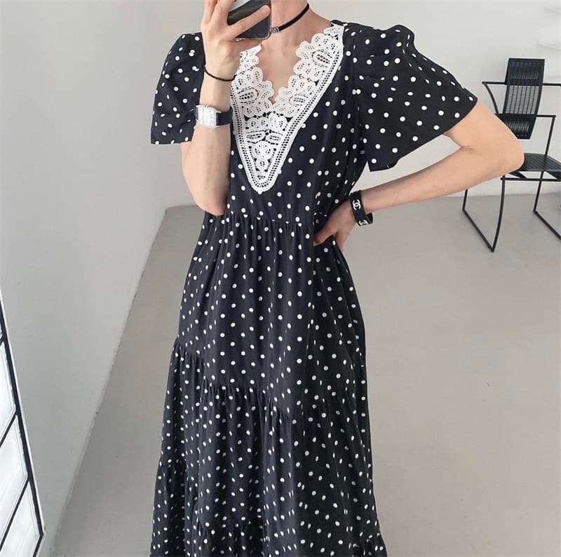 ロングワンピース 復古風透かし彫り襟付き半袖ドット柄シャツワンピース