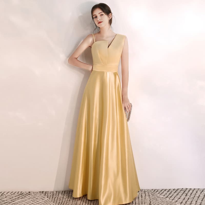 ロングワンピース アシンメトリーネック光沢サテン調ロングキャミソール