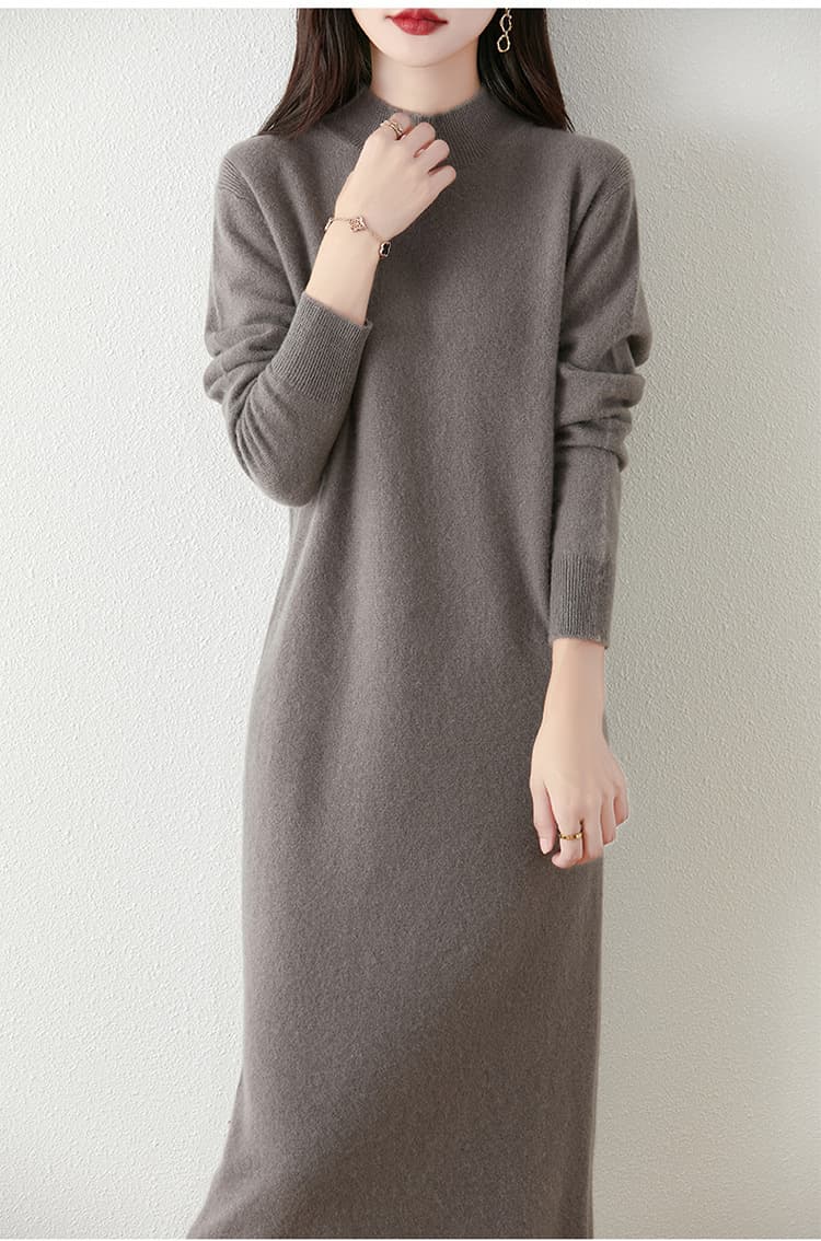 ロングワンピース 上質シンプル モックネックニットワンピース