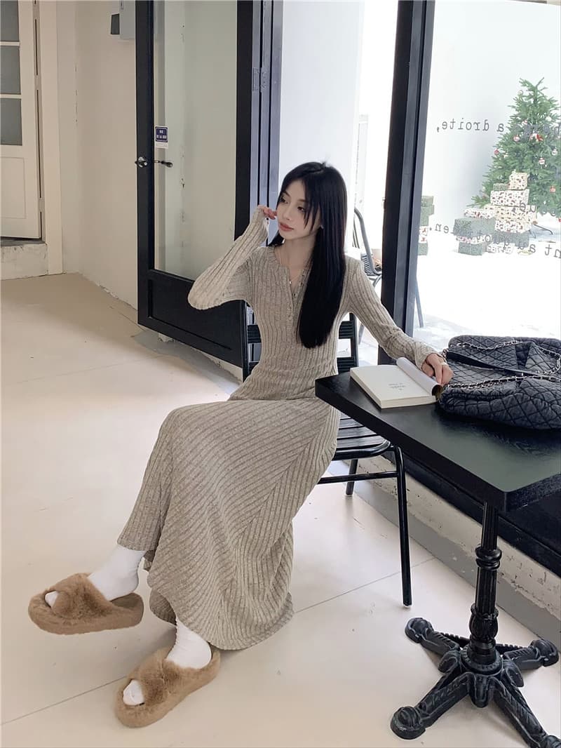 ロングワンピース リブ編みロマンチックワンピース