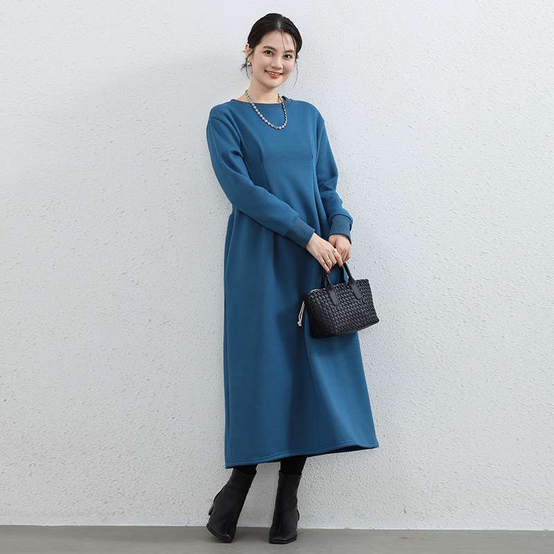 ロングワンピース あったかニュアンスプリーツワンピース