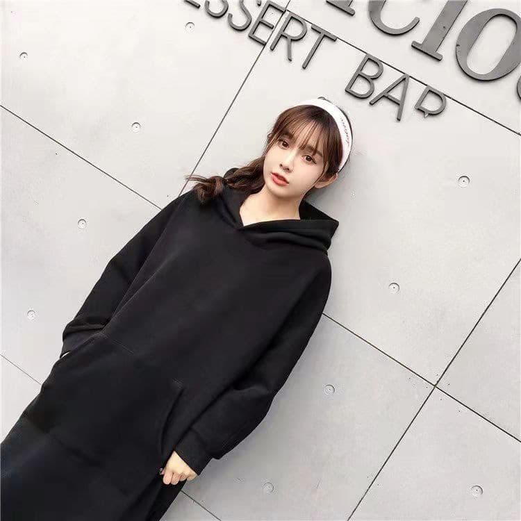 ロングワンピース ゆったりフーディーマキシ丈ワンピース