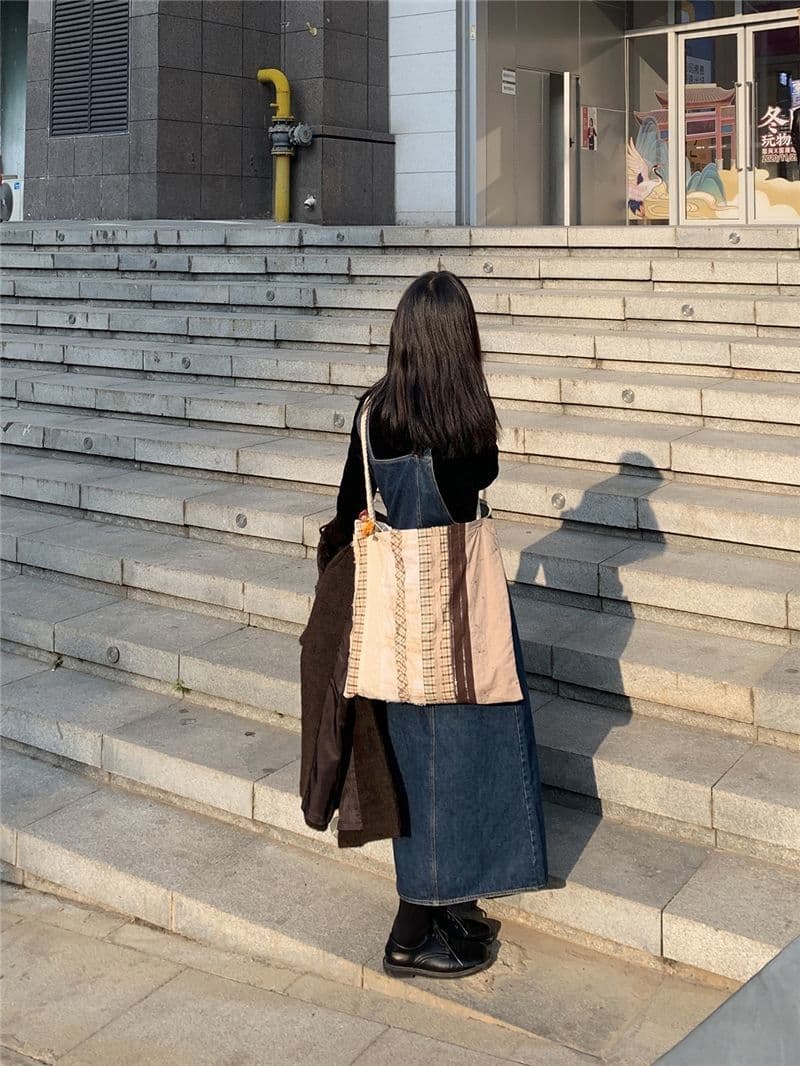 ロングワンピース ゆったり着られる前開きジャンパースカート