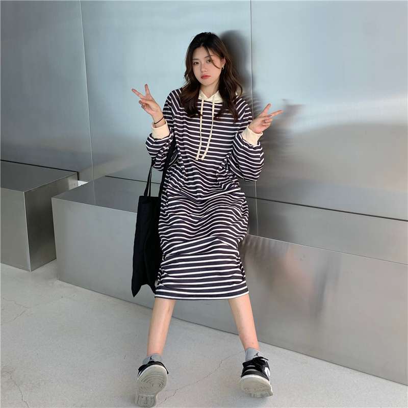 ロングワンピース ゆったりボーダーフードワンピース
