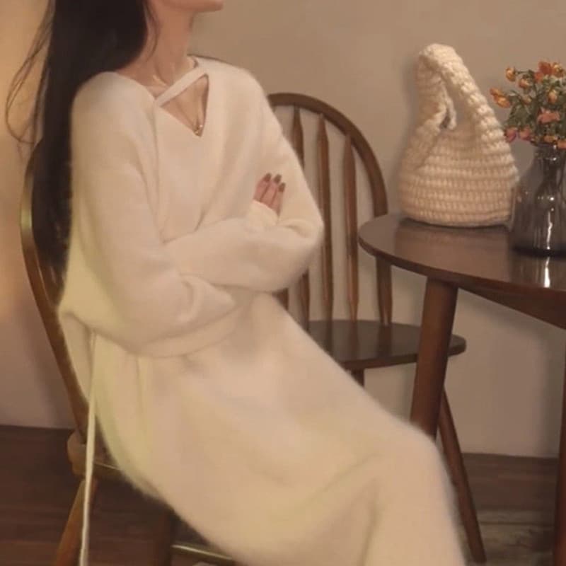 ロングワンピース ふんわり柔らか優美ニットワンピース