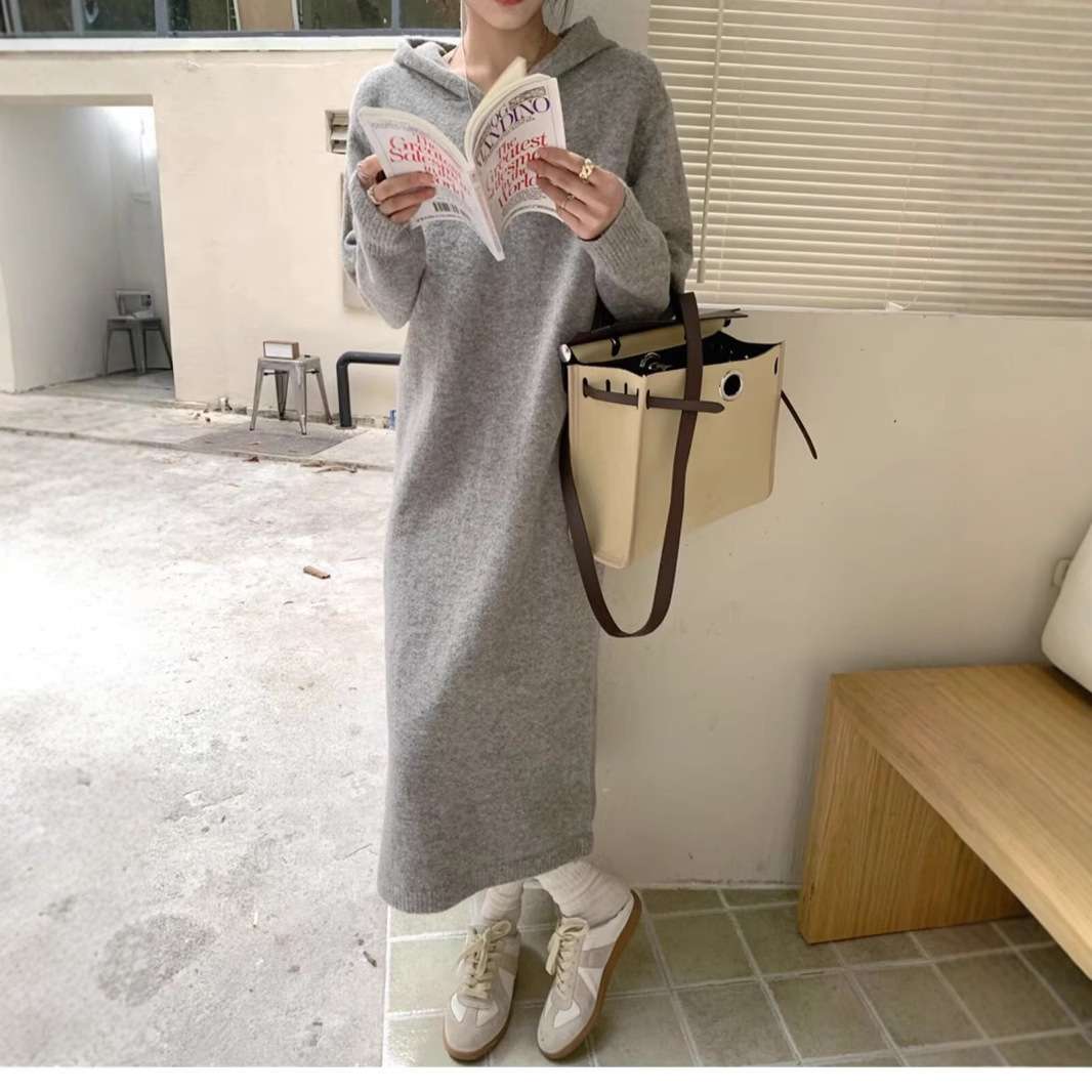 ロングワンピース カシミヤ混 リラックスフードワンピース