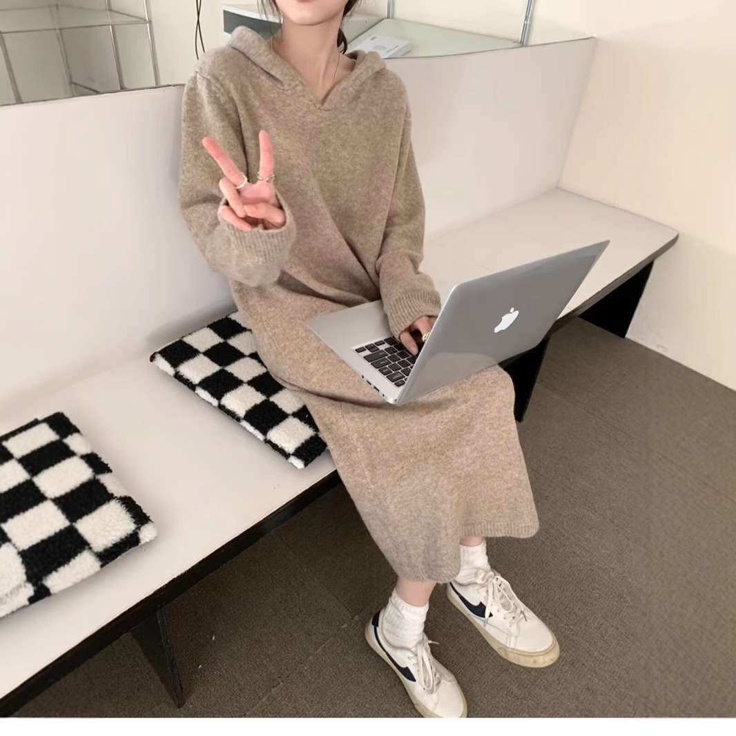 ロングワンピース カシミヤ混 リラックスフードワンピース