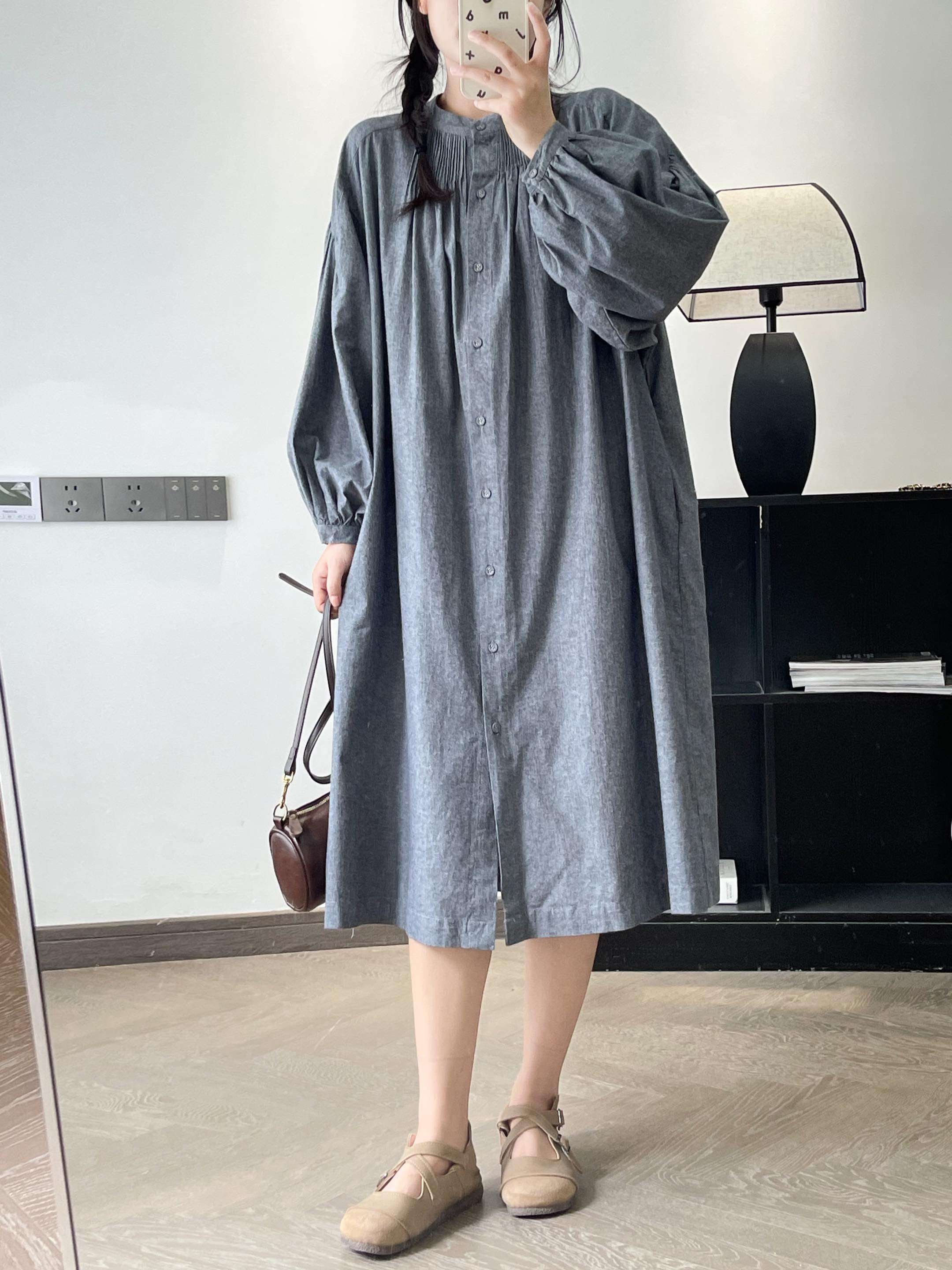 ロングワンピース ふんわり袖のギャザーワンピース