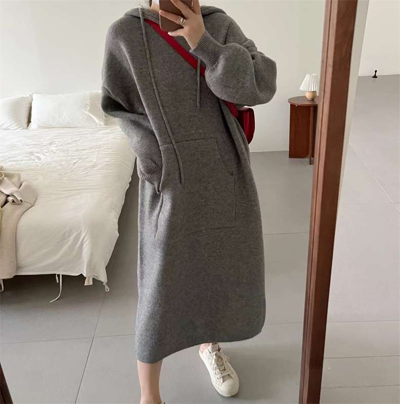 ロングワンピース ゆったりフード付きスウェットロングワンピース