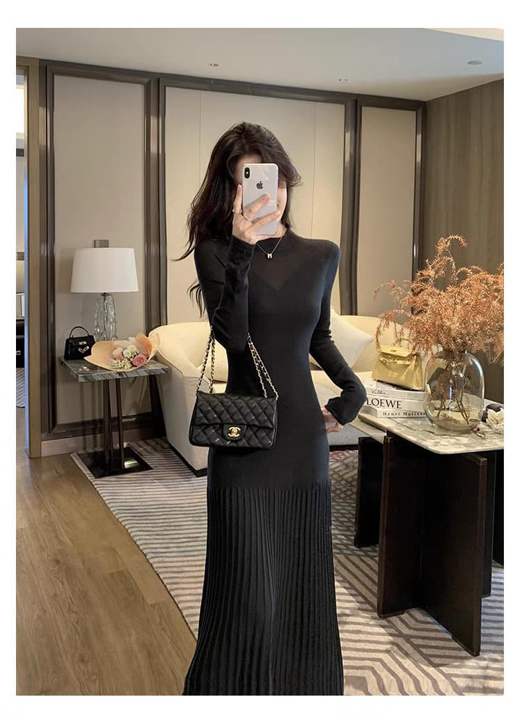 ロングワンピース ニュアンスプリーツニットワンピース