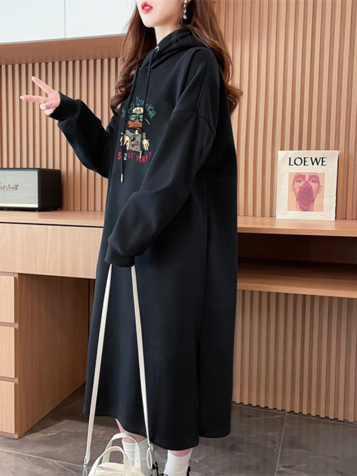 ロングワンピース スウェット ゆったりキャラクターパーカーワンピース