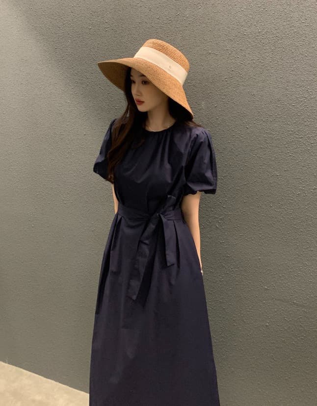 新作 パフスリーブ フレア ロングワンピース 上品カジュアル
