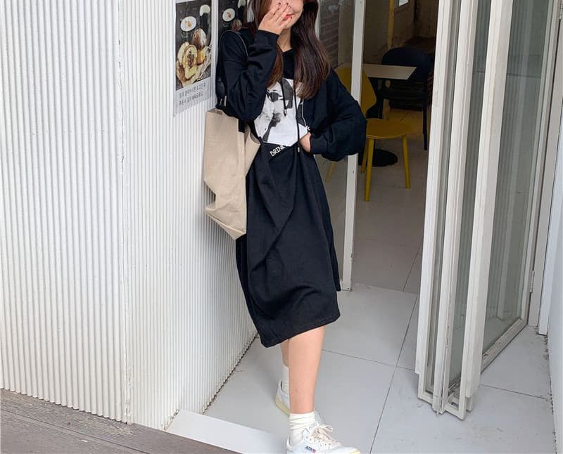 ロングワンピース フード付き切替ゆるふわワンピース