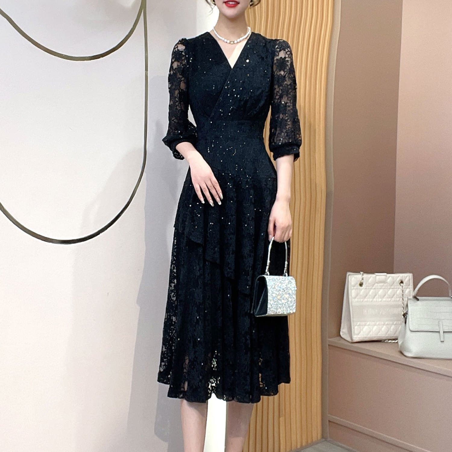 ロングワンピース 華やぎ透かしレース優美ドレスワンピース