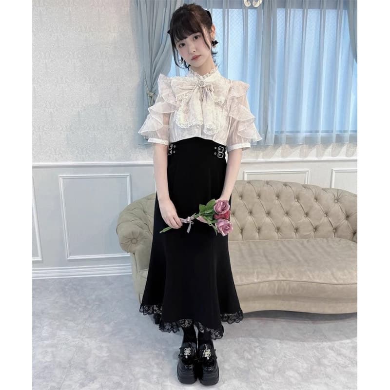 ロングワンピース ふんわり袖レースリボンワンピース
