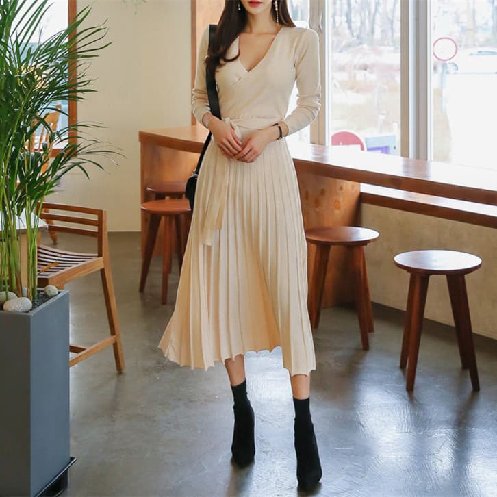 ロングワンピース タートルネック カシュクール ニットワンピース プリーツ 長袖 秋冬