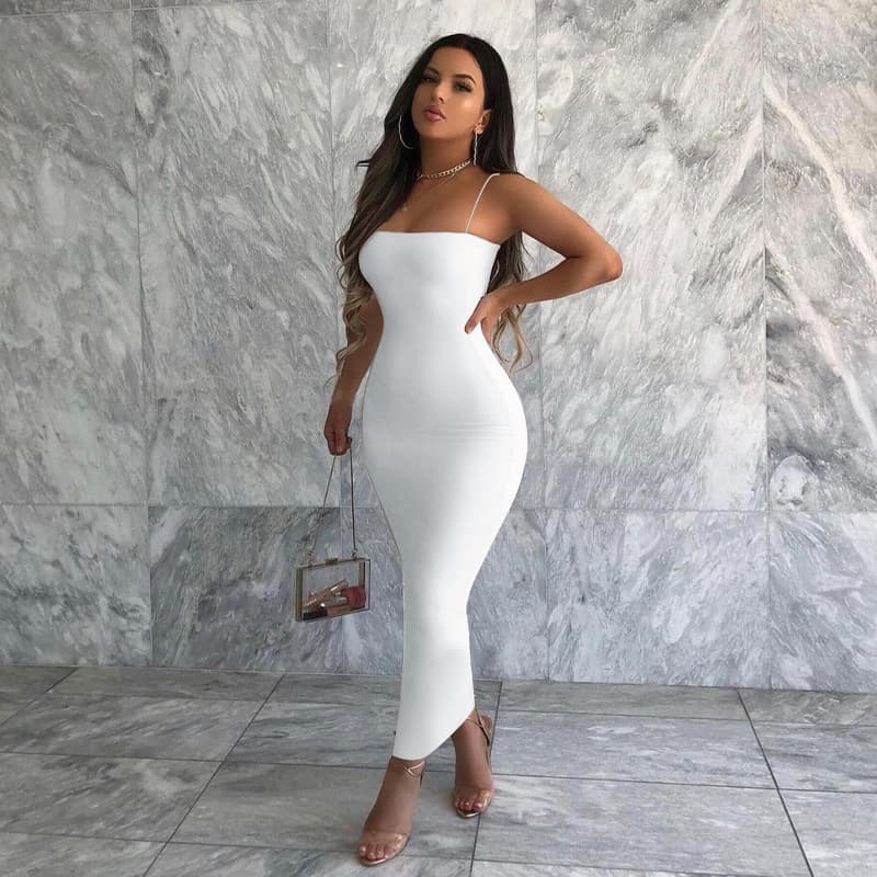 ロングワンピース キャミ 大人の魅力を引き出す細身シルエット肩紐ワンピース