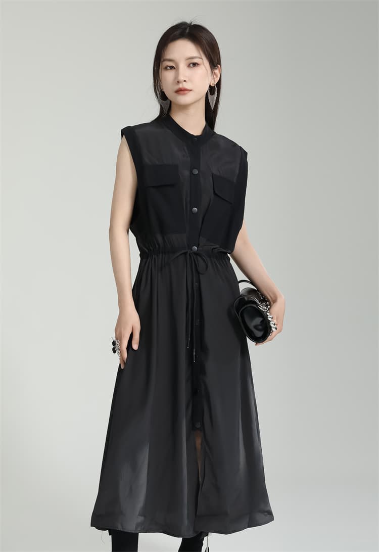 ロングワンピース 黒色ノースリーブシャツワンピース通勤通学